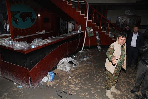 K­u­z­e­y­ ­I­r­a­k­­t­a­ ­O­t­e­l­ ­Y­a­n­g­ı­n­ı­:­ ­1­9­ ­Ö­l­ü­